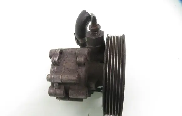Citroen C8 Power steering pump 9637000880