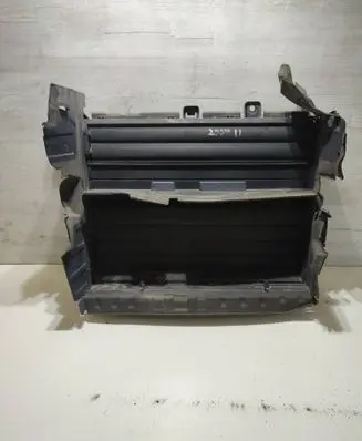 Peugeot 2008 II Radiator trim 1138317XX