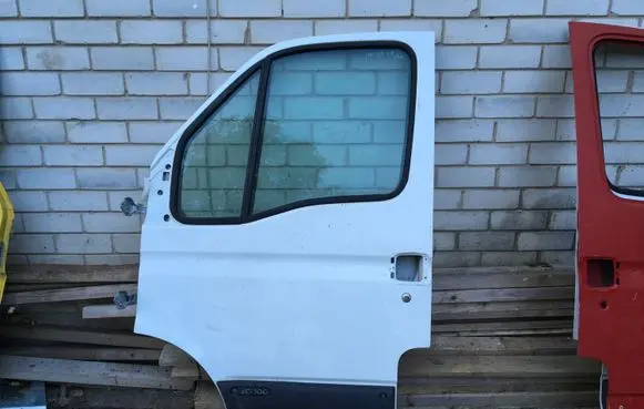 Renault Master II Front door
