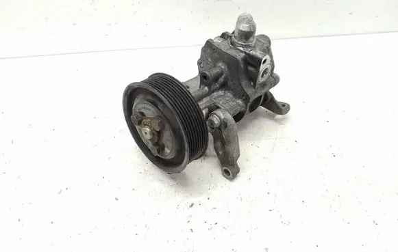 BMW X5M E70 Power steering pump 679645302 LH2112258 3242758294403
