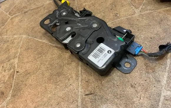 BMW X1 F48 F49 Tailgate/trunk/boot lock/catch/latch 7357112