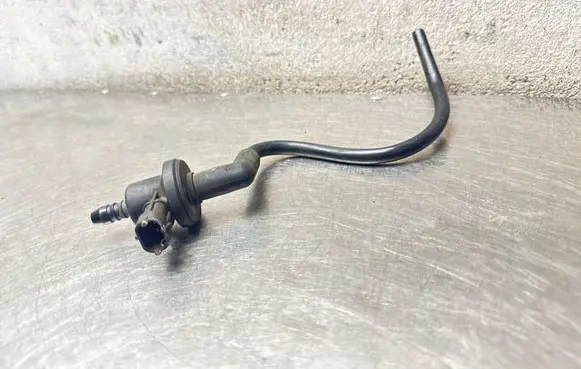 Opel Astra H Vacuum valve 55353802