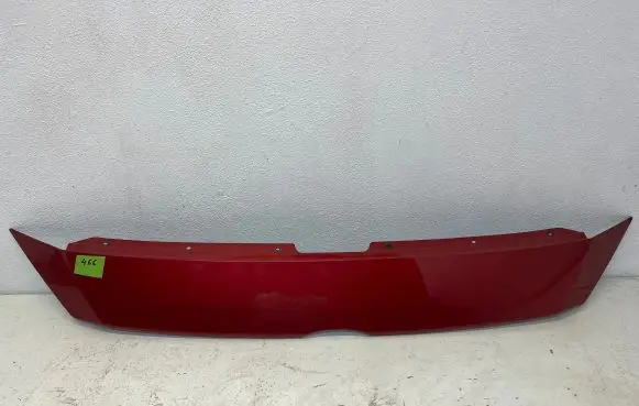 Front bumper splitter molding