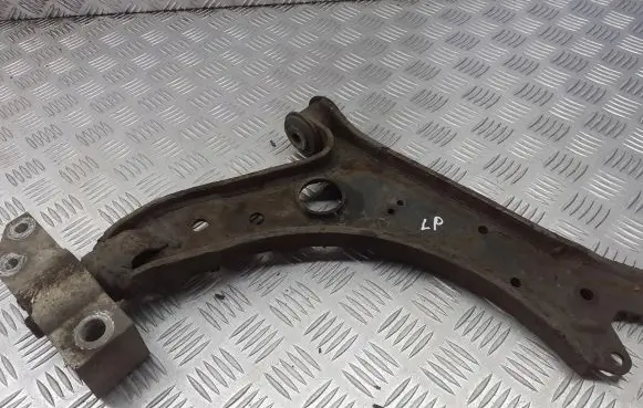Skoda Octavia Mk2 (1Z) Front control arm