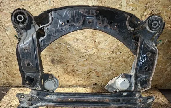 Audi A6 S6 C6 4F Front subframe 4F0399313AD