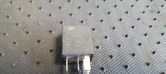 Volkswagen Sharan Other relay 95VW10K705EA 7M0951253C