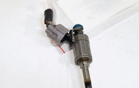 Nissan X-Trail T32 Fuel injectors set 0261500210