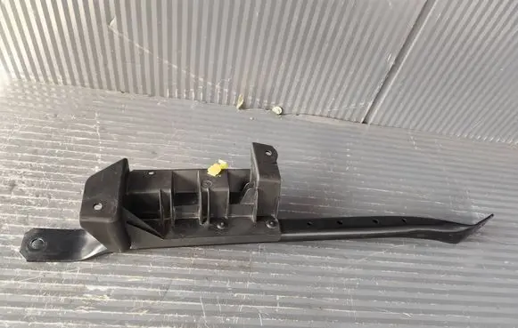 Alfa Romeo Stelvio Other engine bay part STELVIOROZPORKA