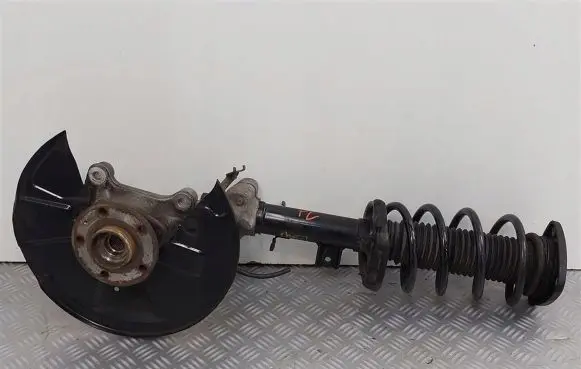 Volvo XC40 Front shock absorber/damper 32221856