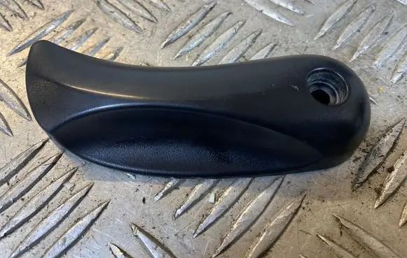 BMW 5 E60 E61 Engine bonnet (hood) release handle 7008933