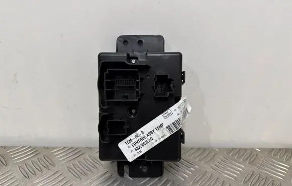 Chrysler Pacifica Air conditioning/heating control unit 68226022AG
