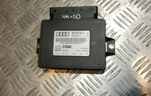 Audi A5 8T 8F Hand brake control module 8K0907801J 4410