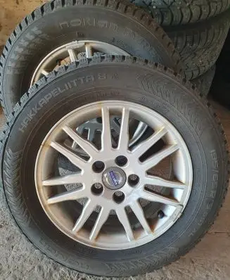 Volvo V50 R15 alloy rim 
