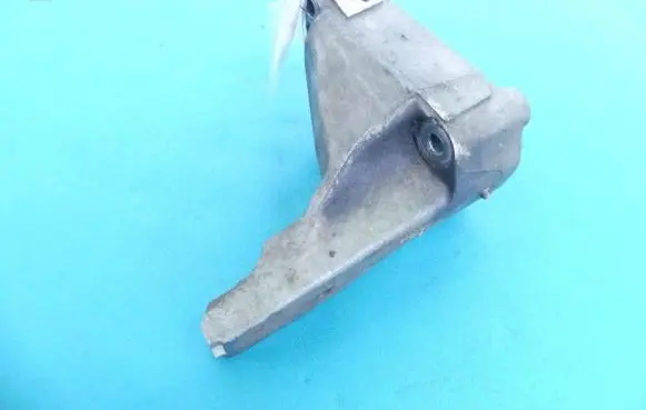 Honda Legend Engine mounting bracket IMPRK953417