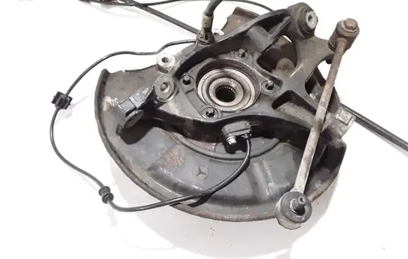 Mercedes-Benz CLS C219 Rear wheel hub