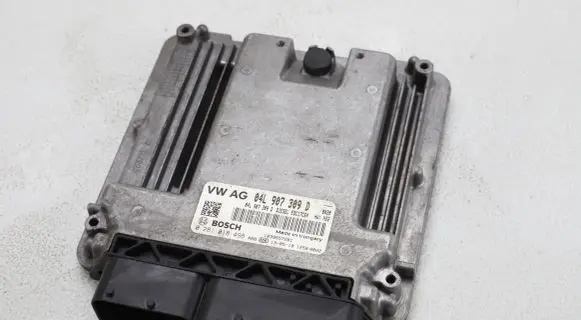 Audi A3 S3 8V Engine control unit/module 04L907309 04L906021