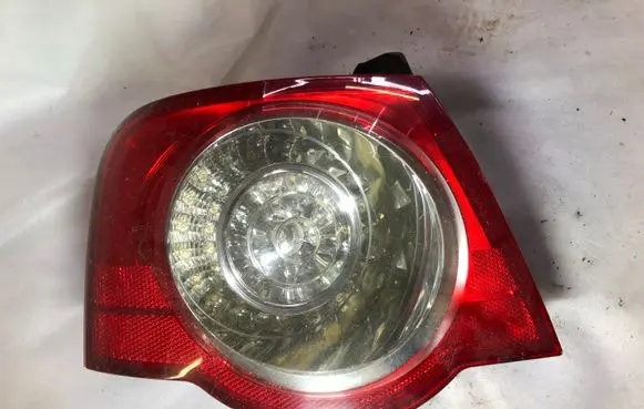 Volkswagen PASSAT B6 Rear/tail lights 3C5945095C