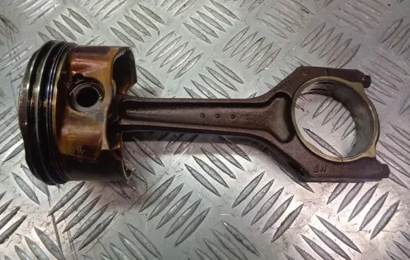 BMW 3 E46 Piston with connecting rod