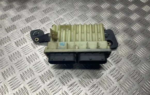 Opel Astra H Fan control module 24462346 15408375