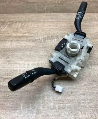 Mazda 6 Wiper turn signal indicator stalk/switch 17D255 17A089C GJ6E