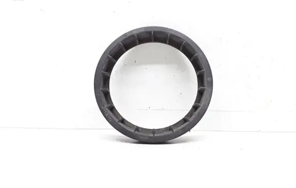 Volvo XC90 In tank fuel pump screw locking ring/nut 8649739