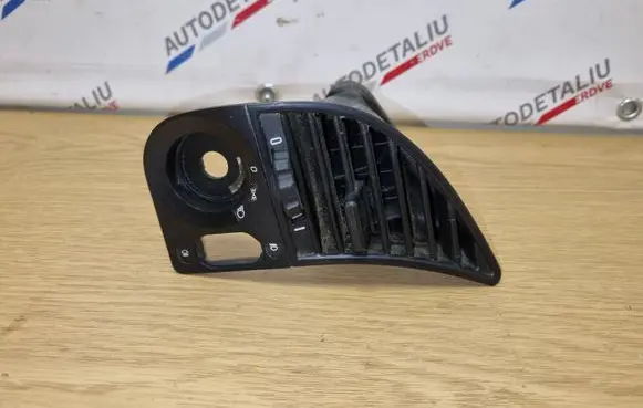 BMW 3 E36 Dashboard side air vent grill/cover trim 1387061