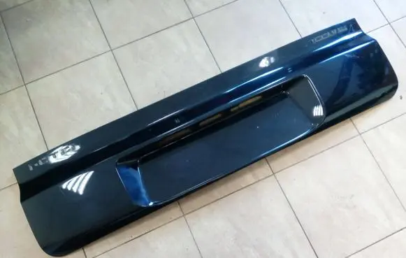 Honda Accord Trunk door license plate light bar 74890SEDZZ10 NE70411