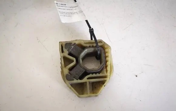 Volkswagen Tiguan Radiator mount bracket 1K0121367G