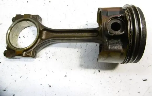 Saab 9-3 Ver2 Piston 