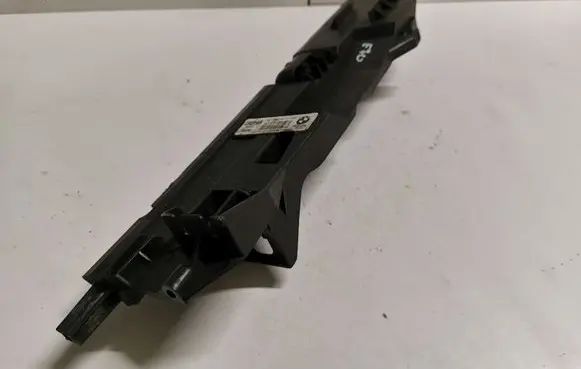 BMW X5 E70 Radiator support slam panel bracket 7586775