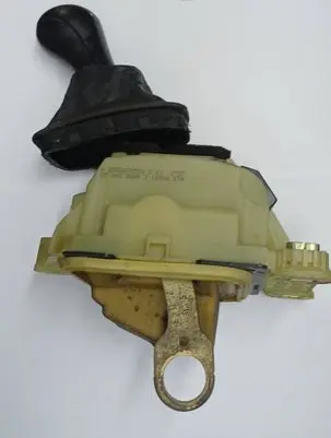 Mercedes-Benz CLK A209 C209 Gear shifter/selector A2032678524