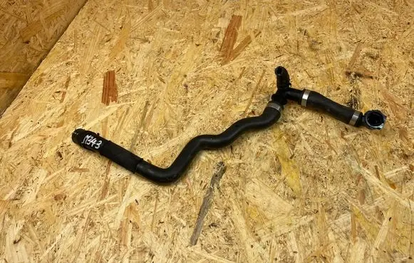 BMW X1 F48 F49 Engine coolant pipe/hose 7617369