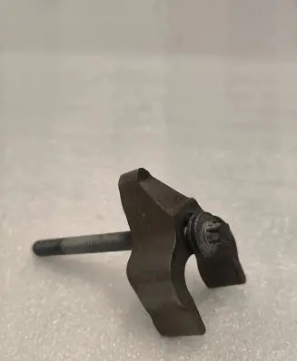 BMW 1 F20 F21 Fuel Injector clamp holder 7809798