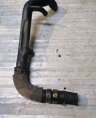 Intercooler hose/pipe