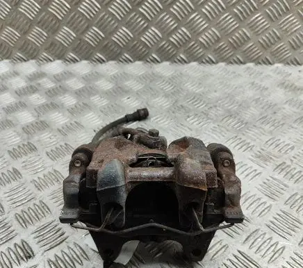 Volkswagen PASSAT B8 Rear brake caliper 3Q0615424 3Q0615406