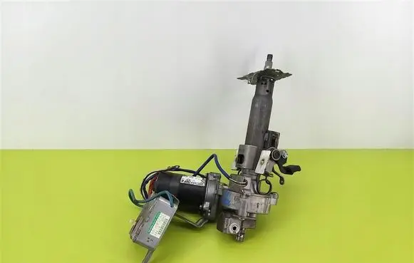 Toyota Avensis T250 Power steering pump 4520005240