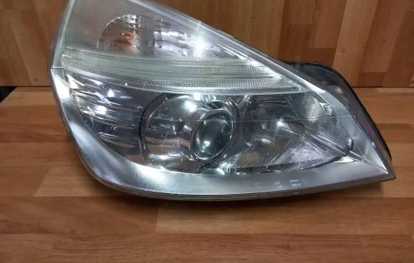 Renault Espace IV Headlight/headlamp 8200394707 89900858 7701064405