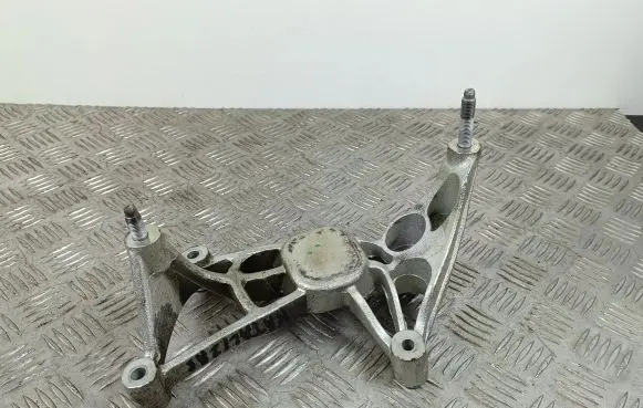 Jeep Cherokee Bracket in trunk/boot 53417318 2094336X