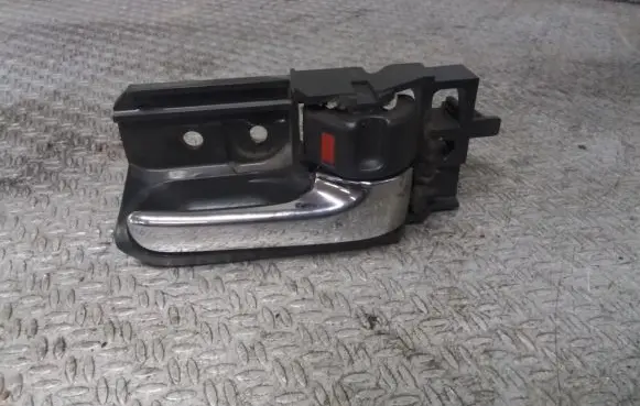 Toyota Avensis T250 Front door interior handle 50594A2