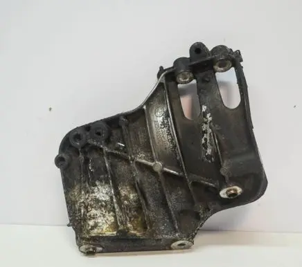 BMW 1 F20 F21 A/C compressor mount bracket 7585167