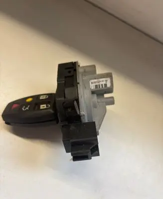 Volvo S40, V40 Ignition lock 30737157