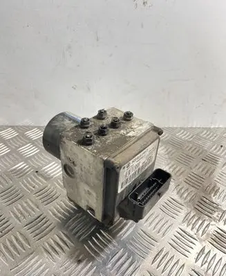 Volkswagen PASSAT B6 ABS Pump 3C0614095P