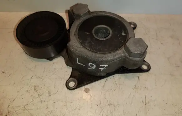 Toyota RAV 4 (XA30) Alternator belt tensioner 