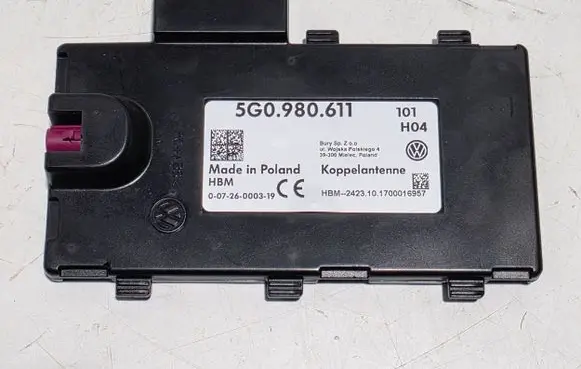 Volkswagen Touran III Wireless charging module 5G0980611