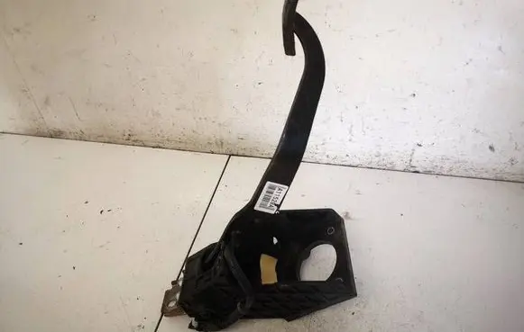 KIA Ceed Brake pedal 328001H100