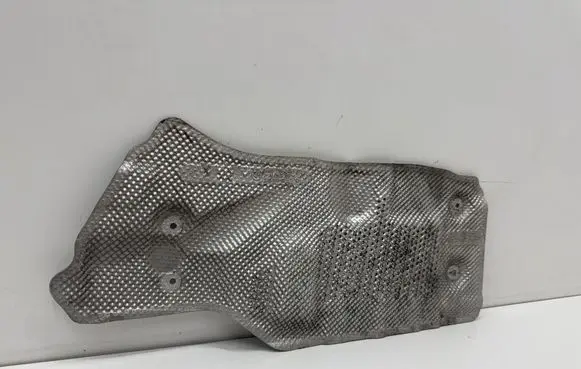 BMW 5 F10 F11 Exhaust heat shield 7185246 24640010 ALW995W7