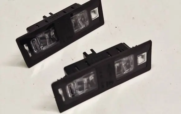 Audi A5 Number plate light 8W6943021A