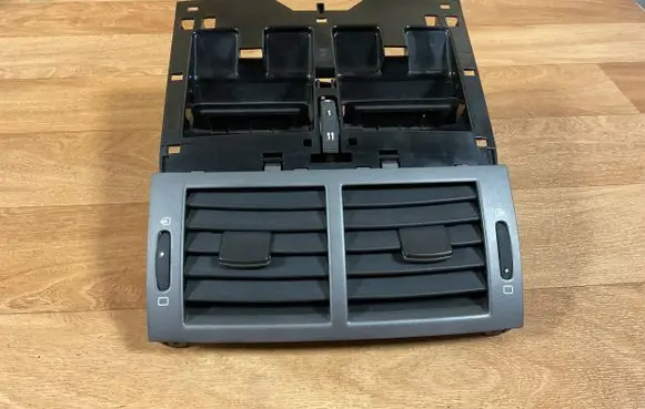Peugeot 407 Dash center air vent grill 9644589777 A1040021