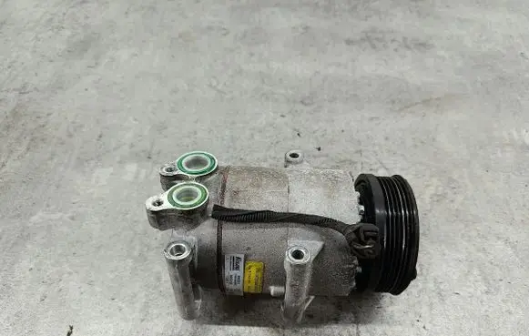 Ford Focus Air conditioning (A/C) compressor (pump) 890216NISSENS