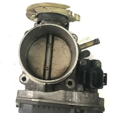 Audi A6 S6 C5 4B Throttle valve 078133063A